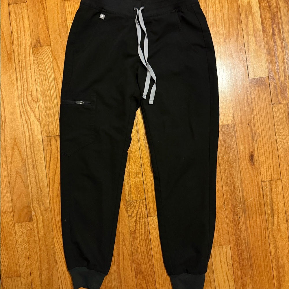Figs Women's Black Joggers